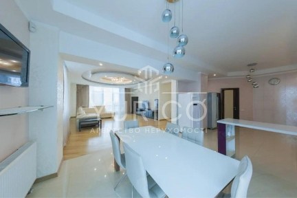 Продаж 3К квартири. Звіринецька. Печерськ