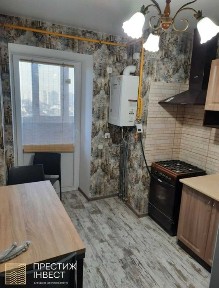 Продаж 1 кімнатної квартири по вул. Йови