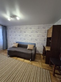 Сдам 2 ком квартиру на ж/м Тополь реальная