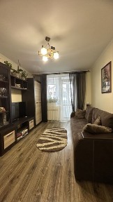 Продаж дворівневої квартири мікрорайон Заріччя