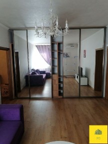 Здається 2-х кімнатна квартира 12000