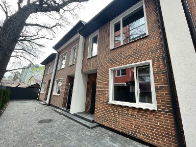 Таунхаус в центрі Ірпіня