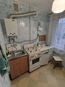 Здам 2х кімнатну квартиру в районі польовій