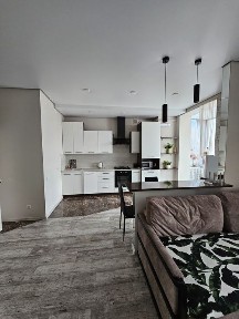 Яровиця 13, видова квартира Подобово