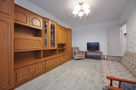 Вперше! 1-кім. квартира з новим ремонтом р-н Велмарт