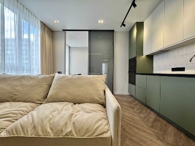 Без комісії! Дизайнерська 1-кім 41м2 з кабінетом в ЖК Республіка