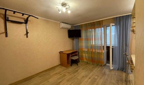 Квартира-студіо поряд з метро Мінська, Оболонь, пр. Оболонський 15 б