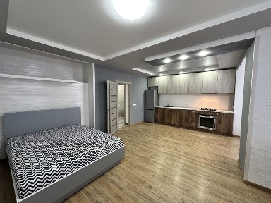 Оренда 1 км | Центр | Мельника 10