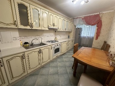 Оренда хорошої 3-ки вул Старицького