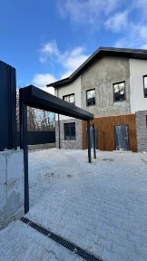 Сучасні дуплекси в Ірпені з міськими комунікаціями. Без комісії