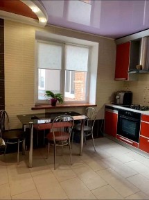 Продается 3-х комнатная квартира в Центре. Сертификат.