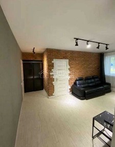 Продаж 3к кв. з якісним ремонтом, с. Жуковського