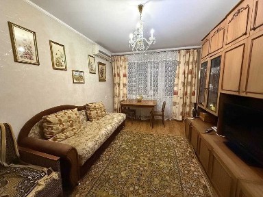 Здам 2-кімнатну квартиру по вул. Холодноярскої бригади (р-н 6-ї школи)