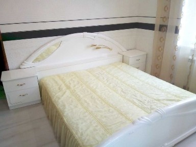 Центр, 1-кім. Золотоворітська 8/4. 5м від Золотих Воріт. Без комісії.