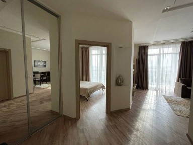 Аренда квартиры в центре. Культуры 22В