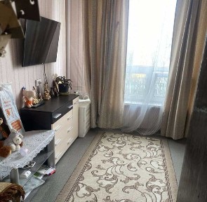 Продам дом вблизи Черемушек. Жилое состояние. Гараж. Вольер