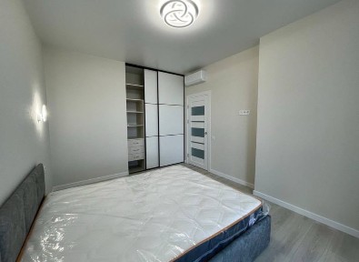 Жк Республіка, оренда однокімнатної квартири