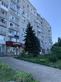 Аренда 3 кв. 76 метр Ул. 206 Дивизии. Этаж 2 Газ. Центр. Сильпо. Днепр