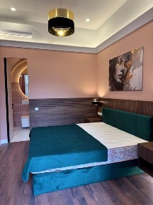 Оренда 2к квартири в цетрі столиці, вул. Басейна, 3