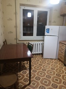 3-х к. вул. Хабаровська (м-н Лазурний) )