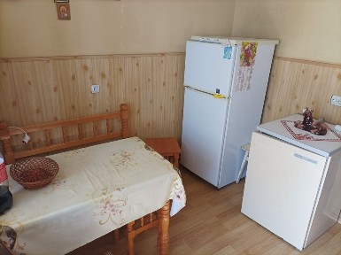 Продаж двох кімнатной район Росвигово.