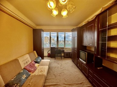 Оболонський проспект, 37. Метро Мінська, Героїв Дніпра 5хв пішки.