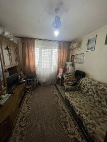 Продам малосемейку пр-т Слобожанский