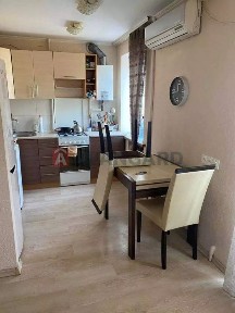 Продамквартиру с ремонтом в центральном районе 32000$