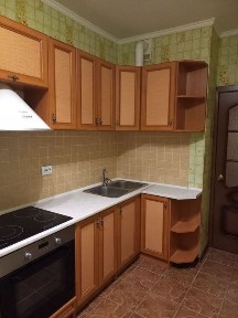 Київ, Подільський, Ужвій 12