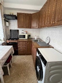 Вишгород, Дніпровська вул. 8, 2х кімн. квартира 46 кв. м. Центр.