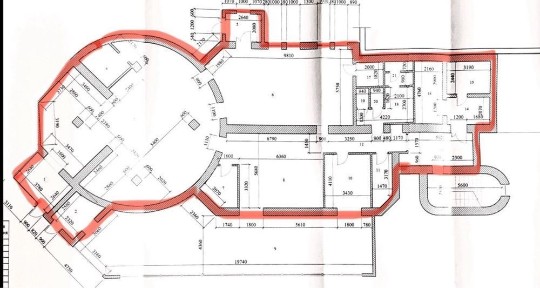Київ, Святошинський, вулиця Академіка Єфремова 3