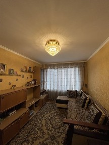 Продаж 3-х кімнатної квартири