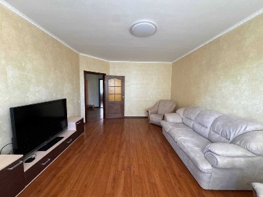 Оренда 3 к. квартири