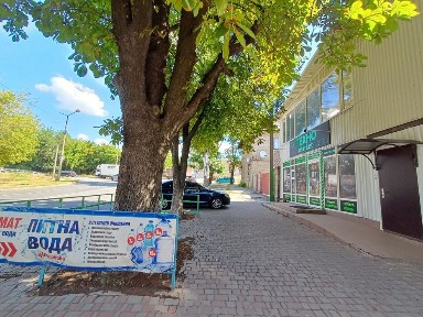 Магазин, Жуковського, 44, гарний стан