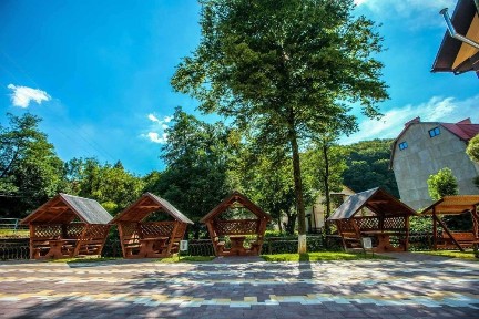 Закарпатська область, Поляна