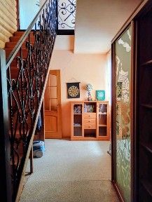 Сдам УЮТНЫЙ дом. Правый берег.