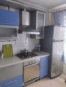 Власник 3 кімн. кварт 4/9 Шкільна, 10. Недалеко залізн. вокзал