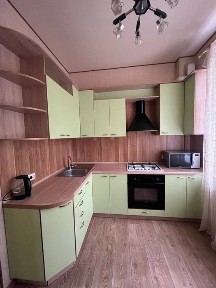 Аренда 2х ком. на Артеме, В. Великого - Мелешкина !