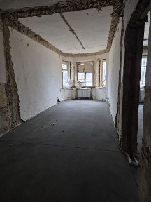 Квартира на Карачунах перед парком