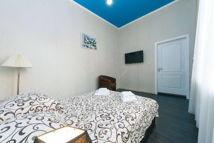 Киев, Софиевская ул., 17/15