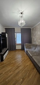 Оренда трьохкімнатної квартири на Корбутівці 18000