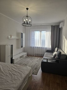 ЖК Патріотика! М.Позняки! 1кім. вул. Чавдар, 34, 40м2.