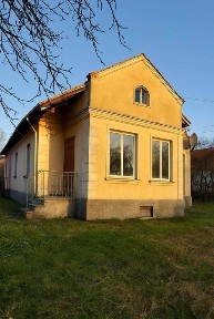 Продаж 3-х кімнатної квартири, будинкового типу + земля, м. Дрогобич!