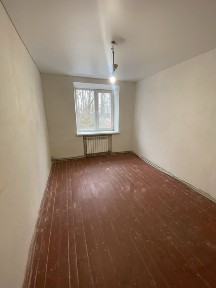 Квартира з балконом, автономка, гараж