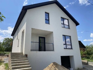 Продається будинок на Старому місті