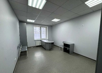 108м2 Володимира Івасюка 8. Будь-який вид діяльності.