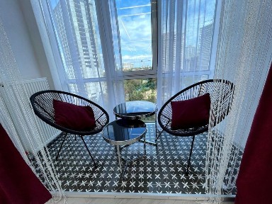 Посуточно квартира в стиле Лофт в Аркадии. Одесса. Паркинг