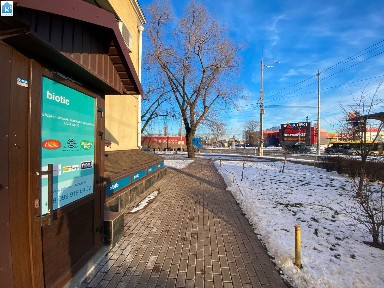 Київ, Дніпровський район, вулиця Гната Хоткевича 12