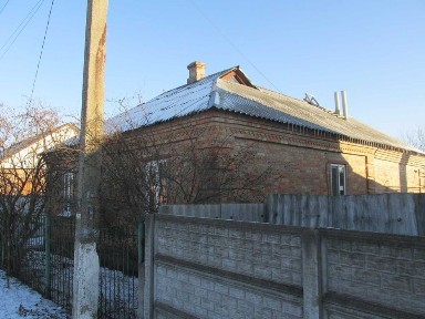 Продам газифікований будинок по вулиці Козацький шлях (15 р-н)