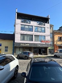 продаж (оренда) комерційного приміщення Фединця 19